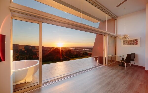 Mt Hay Retreat Offers Luxe NSW South Coast Escape