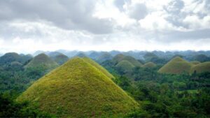 The Chocolate Hills at golden hour—Bohol’s most iconic landscape and a natural symbol of the island. (Source Tourism Promotions Board Philippines)