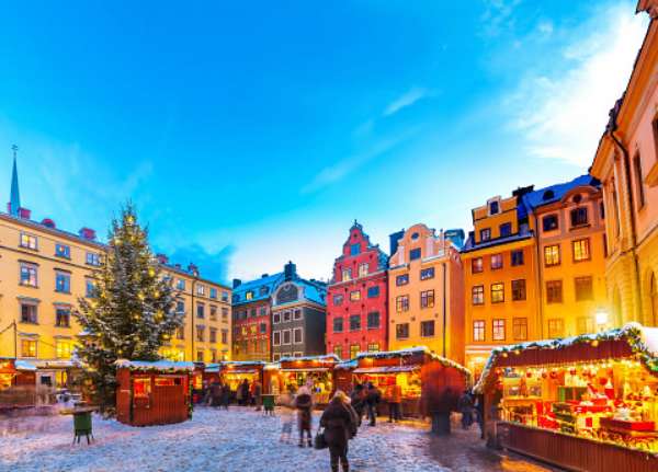 Holland America Makes Europe a Year-Round Cruise Playground