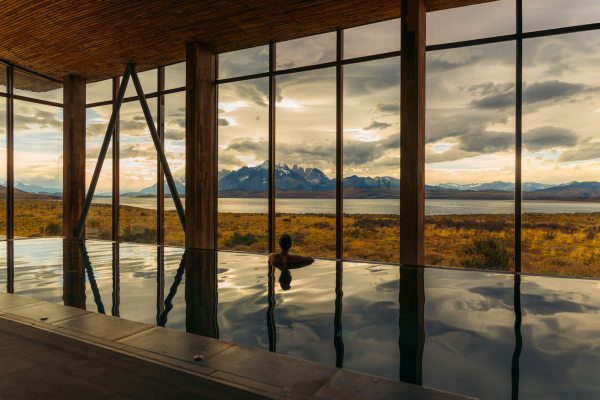 Beckons Bags Triple Crown Across Three Lodges