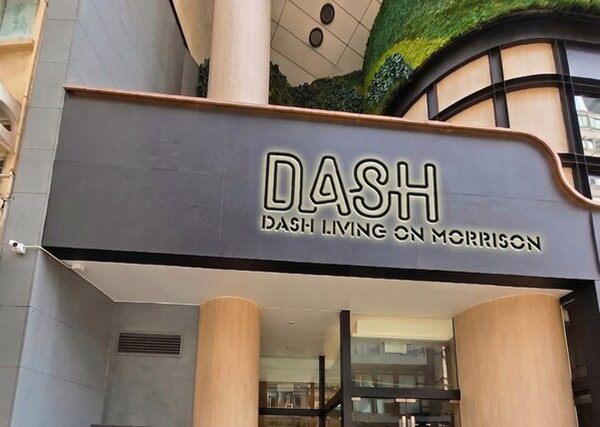 Dash Living Bags Times Square Hotel Gem