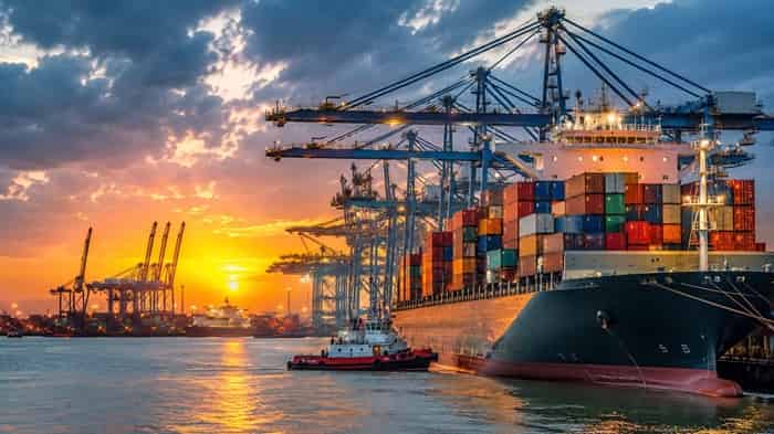 Shipping’s $Trillion Future Faces Its Hamburg Moment
