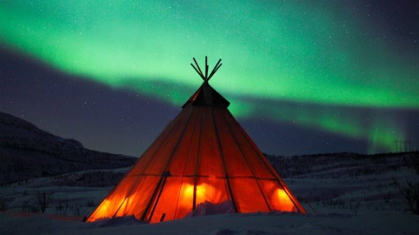 Hurtigruten Extends Flash Sale for Final Week
