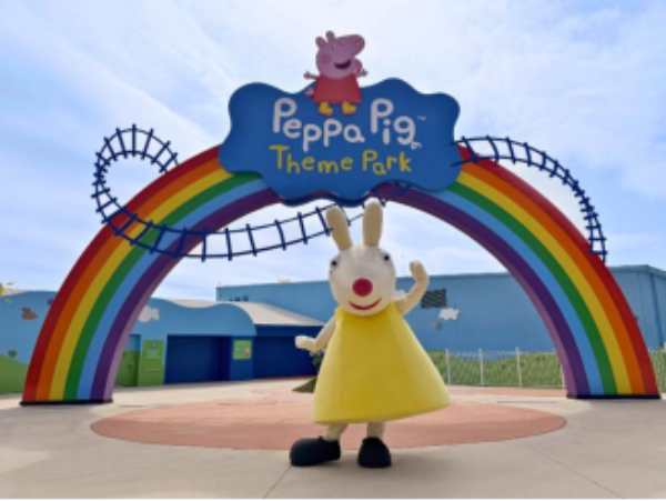 Peppa Pig Park Launches Miss Rabbit Meet & Greets