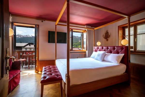 Summer at Ambra Reveals Cortina’s Hidden Side