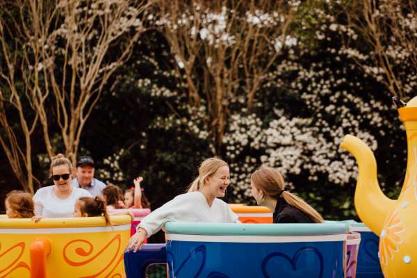 Hunter Valley Gardens - Mega Creatures