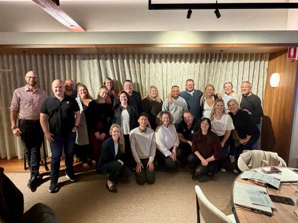 1000MTG Team and ICs