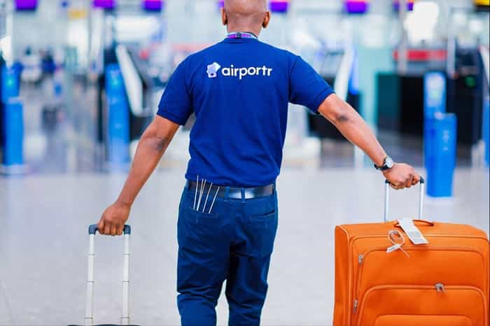 easyJet and Airportr Take Bags Off Edinburgh Travellers