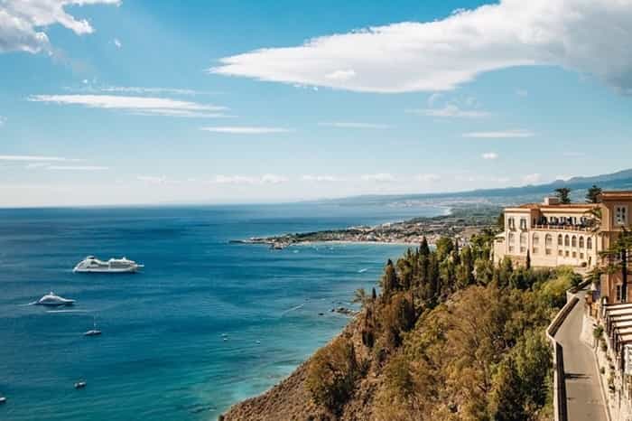 Seabourn Ruby Collection Sets Sail for 40 Years