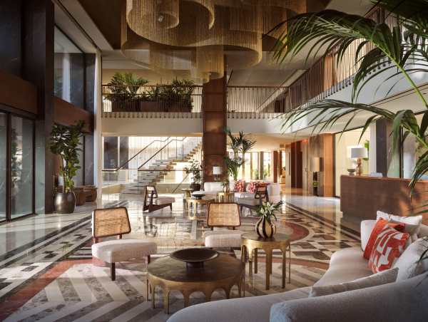 Hilton Debuts Flagship Brand in Chania