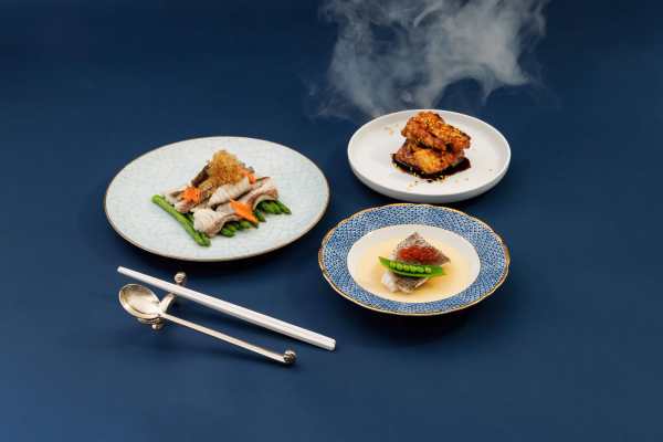 Summer Palace Hooks Diners with Grouper Festival