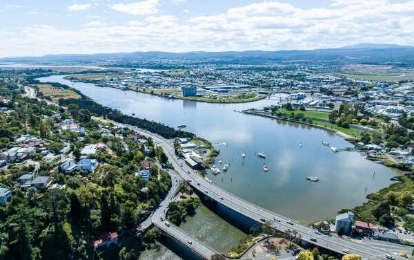 Nigella Lawson to Headline 2026 Tamar Valley Festival