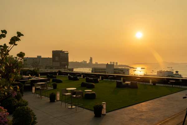 Rooftop Sound Healing Above the Gulf of Thailand