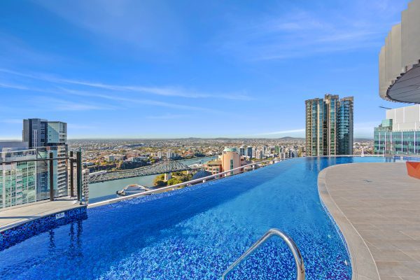 CLLIX Winter Warm-Up: Save 20% on Your Stay
