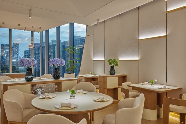 Rumari & Friends Welcomes Two-Star Chef Alain Huang