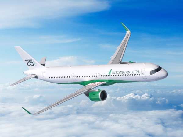 SMBC Aviation Capital Orders 100 Airbus A320neo Jets