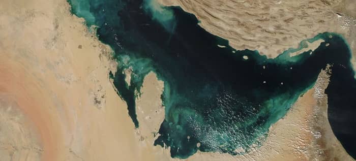 US-Iran Hormuz Crisis Puts Gulf Shipping On Edge