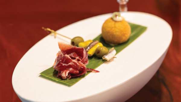 Spanish Night Meets Vermouth in a Flavour-Filled Fiesta