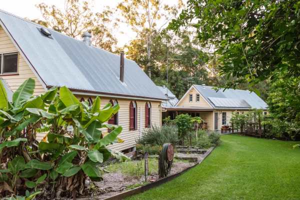 Eclectic accommodation at Glasshouse Mountains Ecolodge Credit Glasshouse Mountains Ecolodge