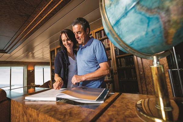 Heritage Expeditions - Great Industry Rates 8
