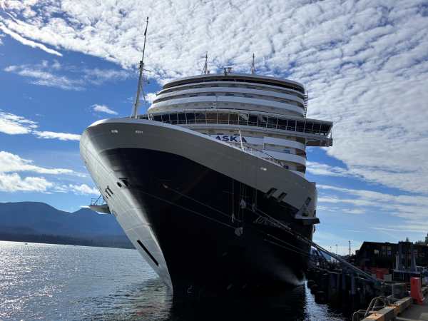 Holland America Line Leads Trade Deep Into Alaska