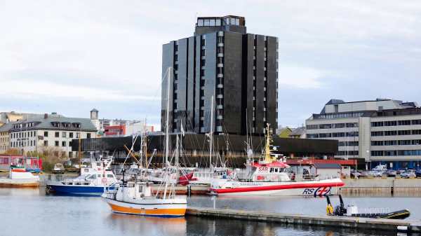 Strawberry Heads North with New Arctic Circle Hotel