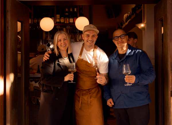 Dan Hunter Fires Up Goodies & Friends at Bessie’s