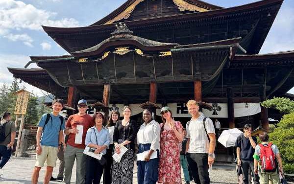 Travel Agents Feast Like Feudal Lords in Japan