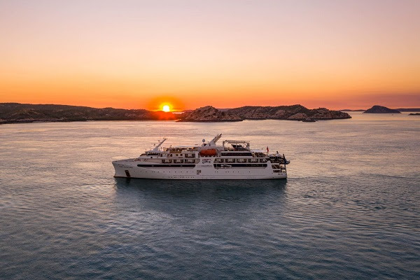 Travel Industry club - Discover Australia’s Most Authentic Small Ship Cruise Experience 1
