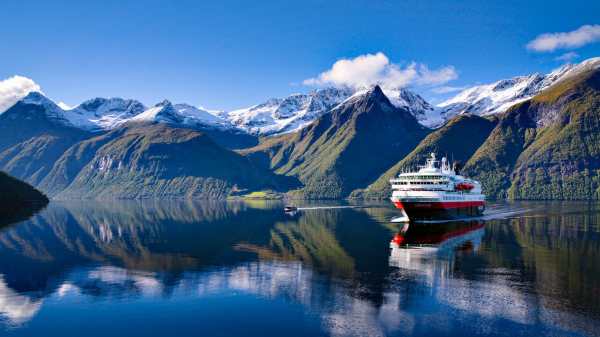 Hurtigruten Loyalty Month Doubles Member Discounts