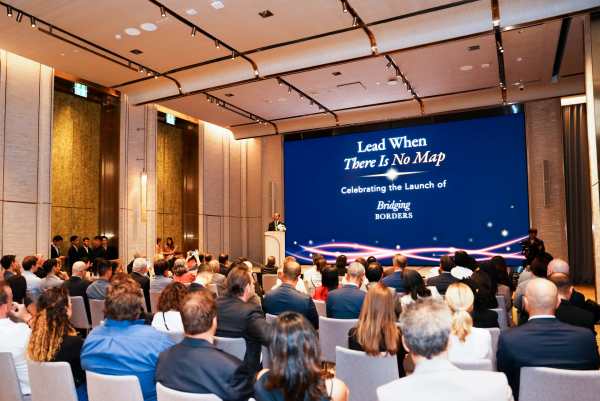 Aseem Goyal Launches ‘Bridging Borders’ in Bangkok