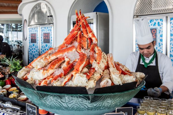 UNO MAS Champagne Brunch Adds a Spanish Twist to Sundays