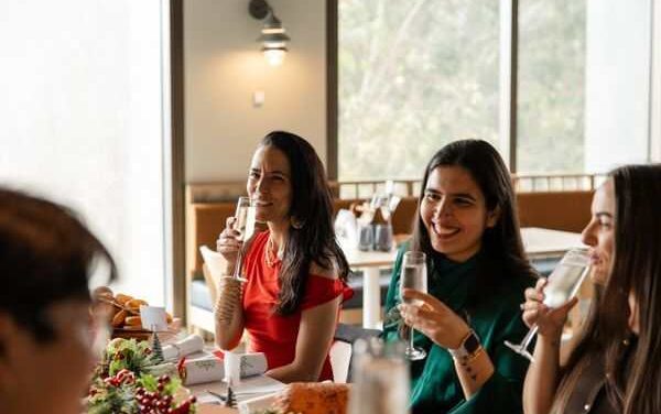 Courtyard by Marriott Perth, Murdoch Serves Festive Cheer