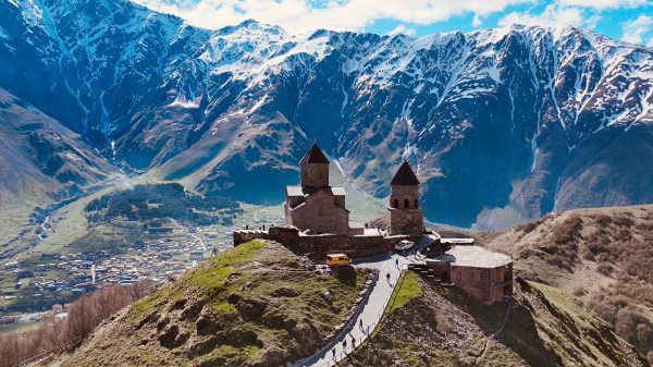 Georgia Adventure Deal: Save 10% Where East Meets West