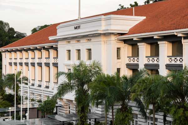 METT Singapore Celebrates 100 Years at Fort Canning