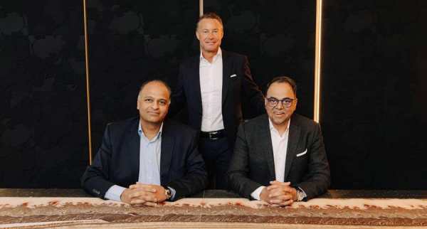 Prakash Pandey, Managing Director – CP Group Richard Crawford – VP Hotel Development, ANZP, Marriott International