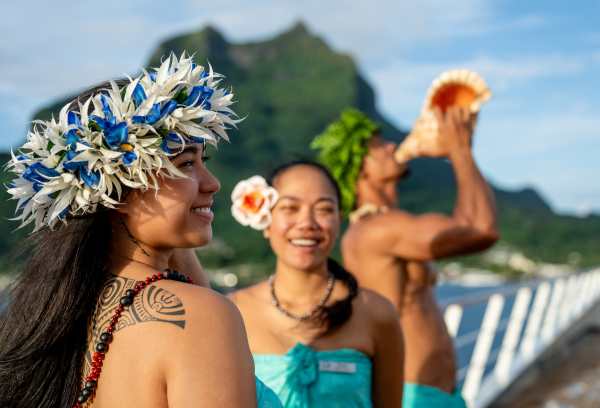 Paul Gauguin Cruises & PONANT EXPLORATIONS unveil ‘Tempting Tahiti’ offer across French Polynesia