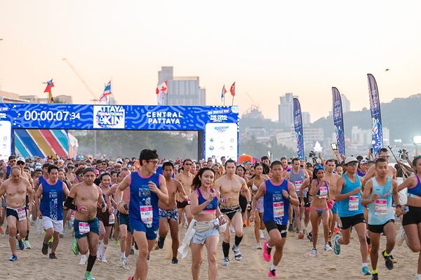 Pattaya Bikini Beach Race Turns 10 Under the Moonlight