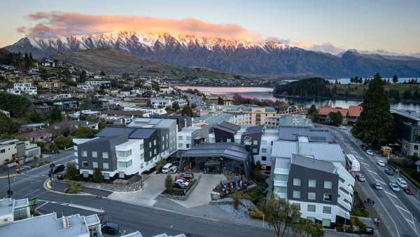 voco Queenstown Toasts Official Opening in Style