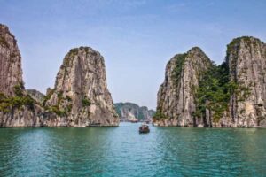 Vietnam - Halong Bay - filter