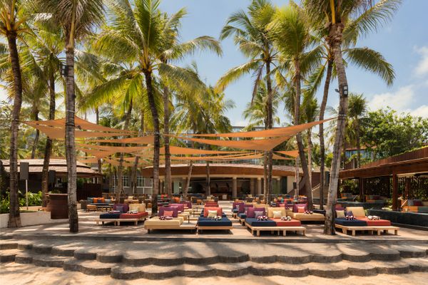 Alunê Makes Waves at W Bali – Seminyak