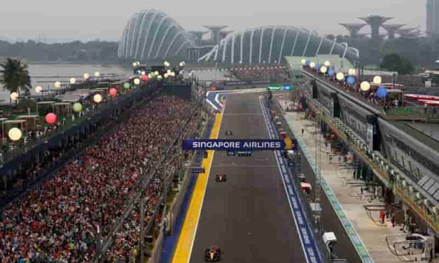 Singapore Grand Prix: Verstappen Wins as 301,294 Roar