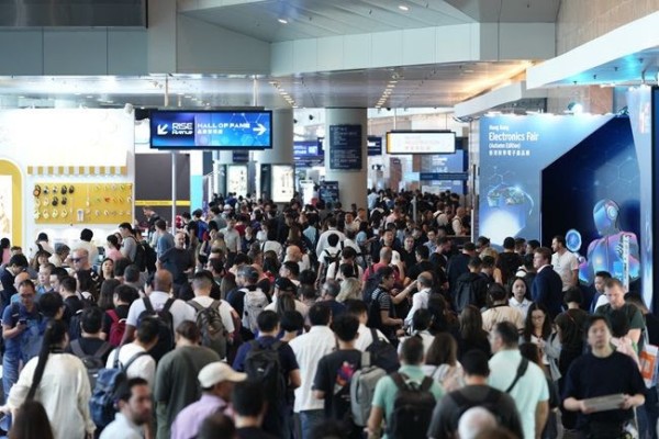 Hong Kong Electronics Fairs Open to Global Buyers