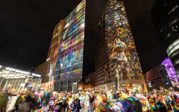 Berlin Dazzles as Festival of Lights Sets City Aglow