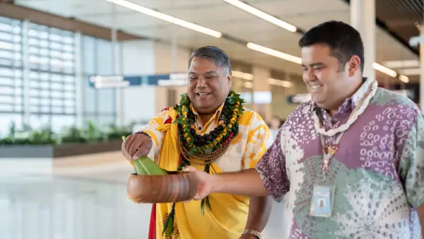 Hawaiian & Alaska Airlines Lounge Luxury Takes Off