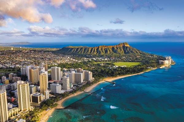 Waikiki skyline with Queen Kapiolani Regional Park, Kuhio Beach,