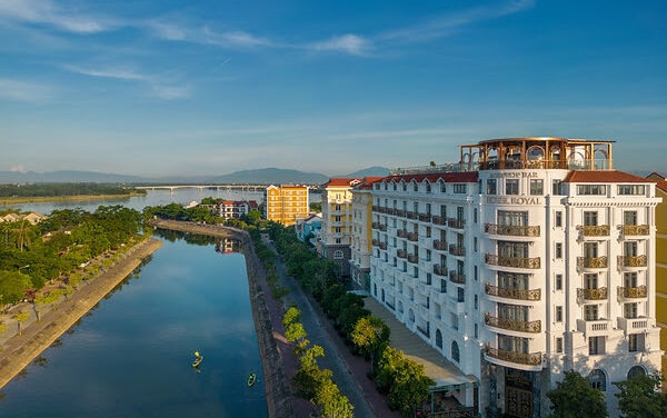 Hotel Royal Hoi An Wins Vietnam Riverfront Crown