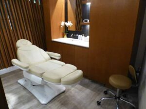 Inside the Etihad Business Class lounge spa at AUH