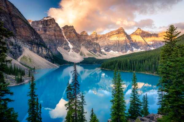Moraine Lake, sunrise view. Canadian Rockies, Alberta, Canada