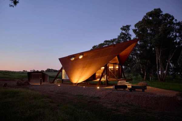 New Luxury Cabins Put Orange on Australia’s Design Map